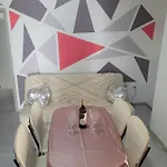 Zale Zára