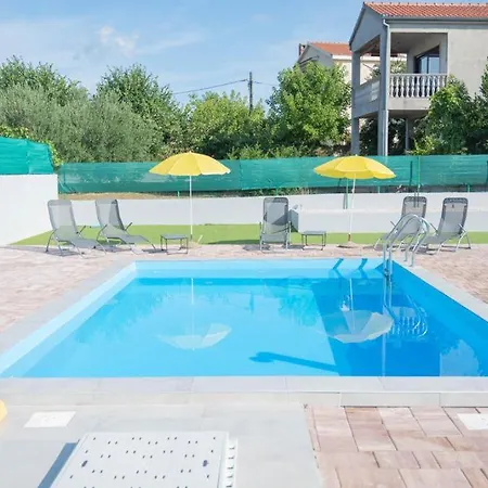 Apartment Zale